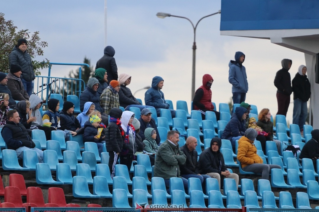 Narew Ostrołęka - Nadnarwianka Pułtusk [05.10.2024] - zdjęcie #2 - eOstroleka.pl