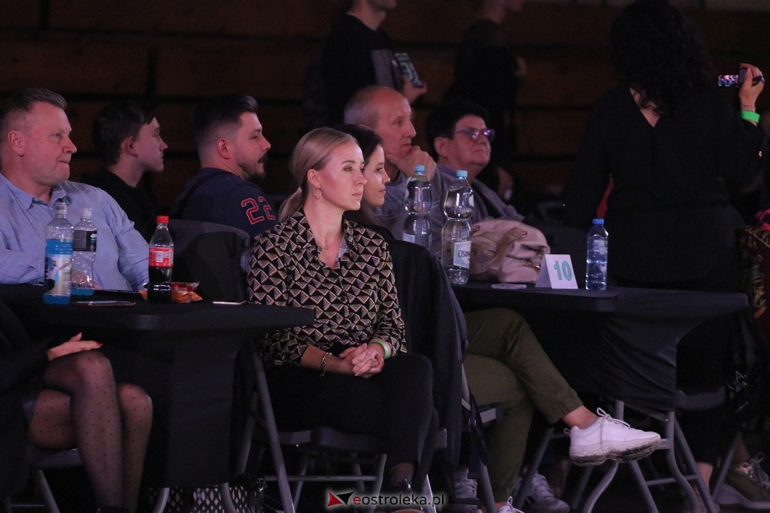 Turniej Tańca Towarzyskiego O Złotą Podwiązkę - gala wieczorna [05.10.2024] - zdjęcie #76 - eOstroleka.pl