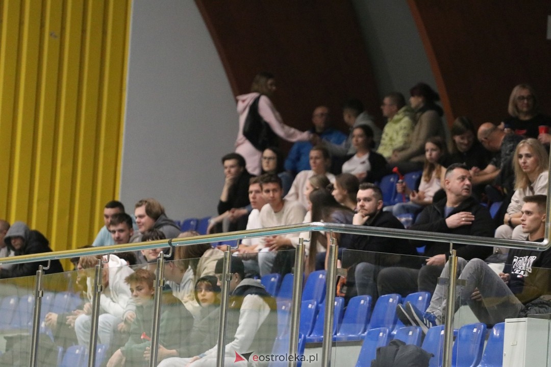 SPS Volley Ostrołęka - KS Halinów [6.10.2024] - zdjęcie #44 - eOstroleka.pl