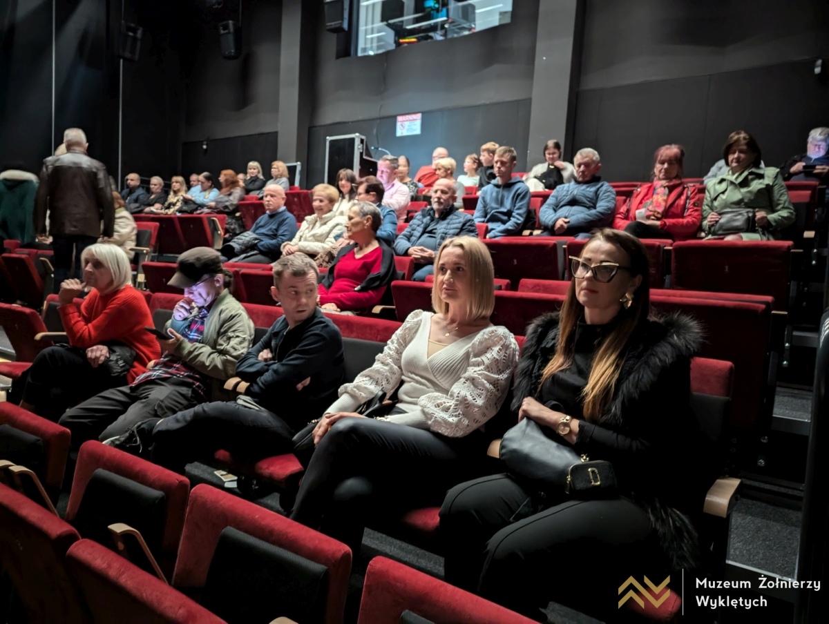 Kobiety 44 w Muzeum Żołnierzy Wyklętych [06.10.2024] - zdjęcie #9 - eOstroleka.pl