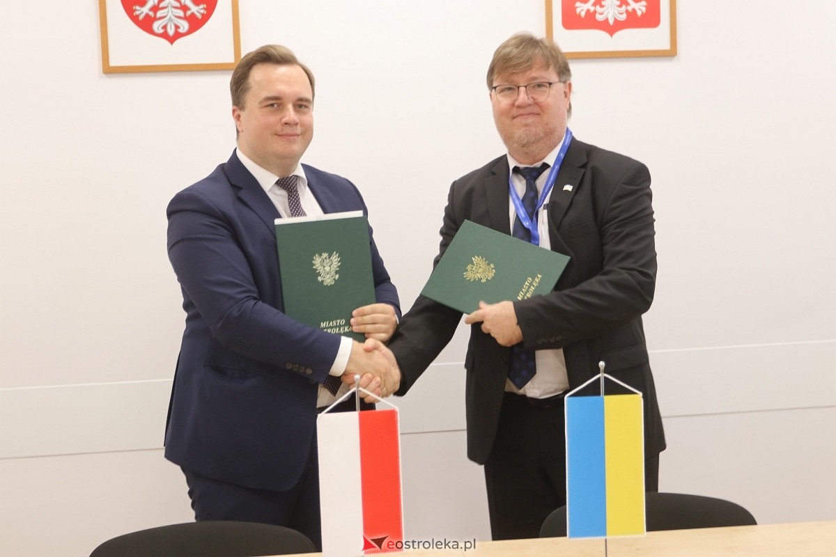 Podpisanie umowy partnerskiej Ostrołęki z Warasz [07.10.2024] - zdjęcie #9 - eOstroleka.pl