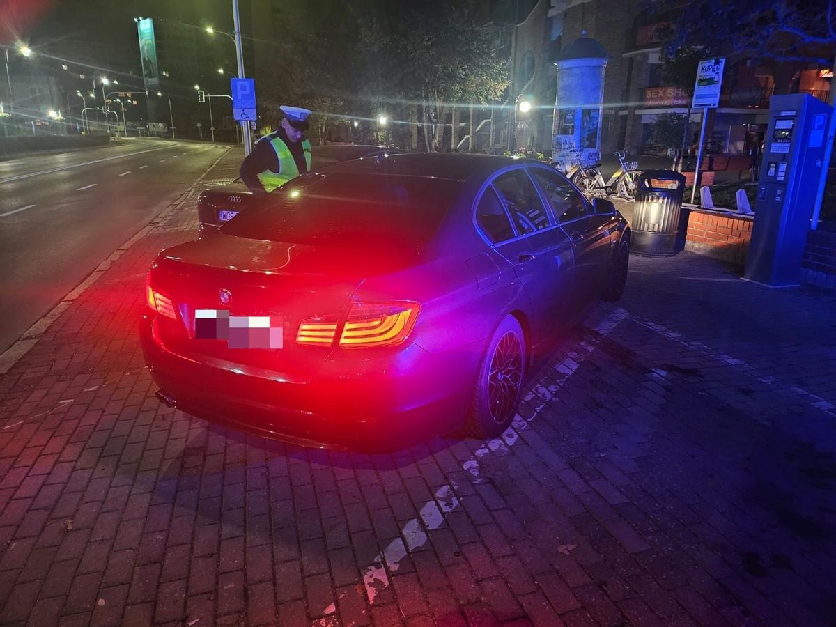 Policyjna akcja przeciwko wiejskiemu tuningowi w Ostrołęce [06.10.2024] - zdjęcie #1 - eOstroleka.pl