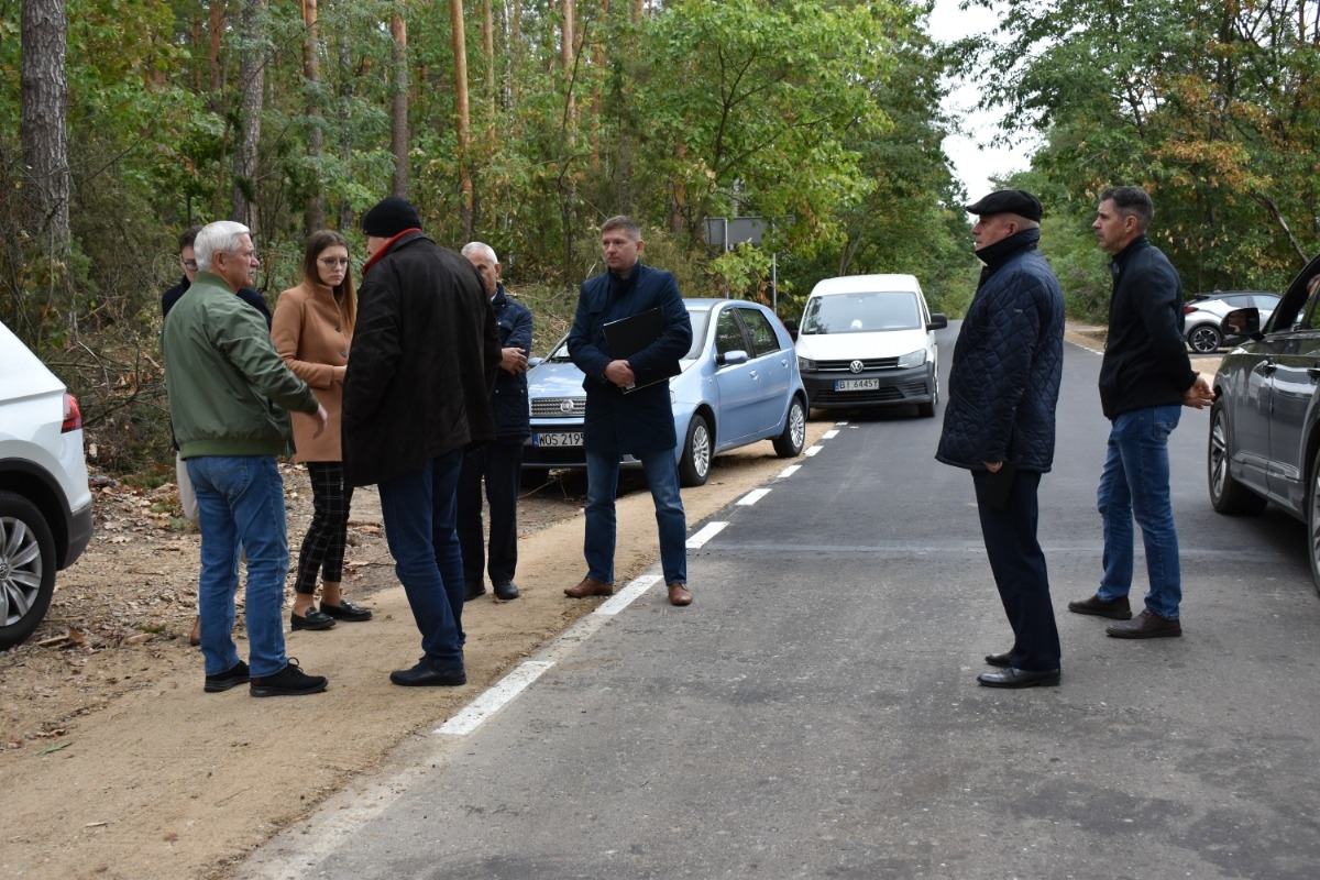 Oficjalny odbiór drogi gminnej 250718W na odcinku Pupkowizna-Wanacja [01.10.2024] - zdjęcie #1 - eOstroleka.pl