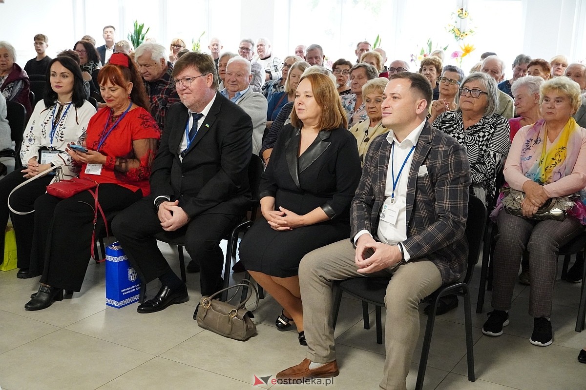 Spotkanie ku czci dr. Józefa Psarskiego [07.10.2024] - zdjęcie #22 - eOstroleka.pl