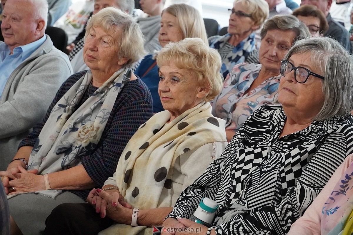 Spotkanie ku czci dr. Józefa Psarskiego [07.10.2024] - zdjęcie #14 - eOstroleka.pl