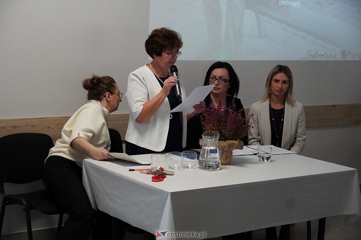 Spotkanie ku czci dr. Józefa Psarskiego [07.10.2024] - zdjęcie #5 - eOstroleka.pl
