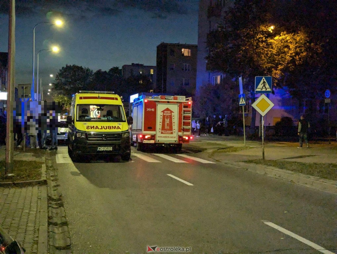 Potrącenie przy Piłsudskiego [8.10.2024] - zdjęcie #1 - eOstroleka.pl