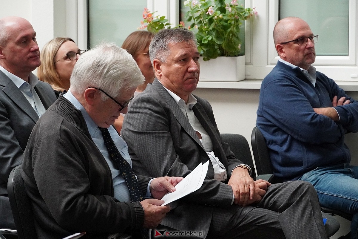 Konferencja naukowa: Trwanie pod obcą władzą. Mazowsze Północno-Wschodnie w okresie zaborów w Muzeum Kultury kurpiowskiej [09.10.2024] - zdjęcie #29 - eOstroleka.pl