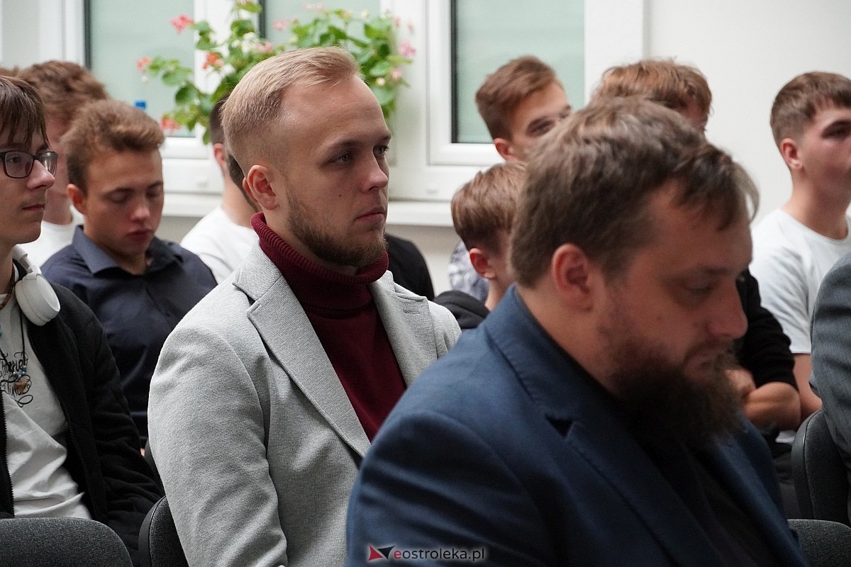 Konferencja naukowa: Trwanie pod obcą władzą. Mazowsze Północno-Wschodnie w okresie zaborów w Muzeum Kultury kurpiowskiej [09.10.2024] - zdjęcie #28 - eOstroleka.pl