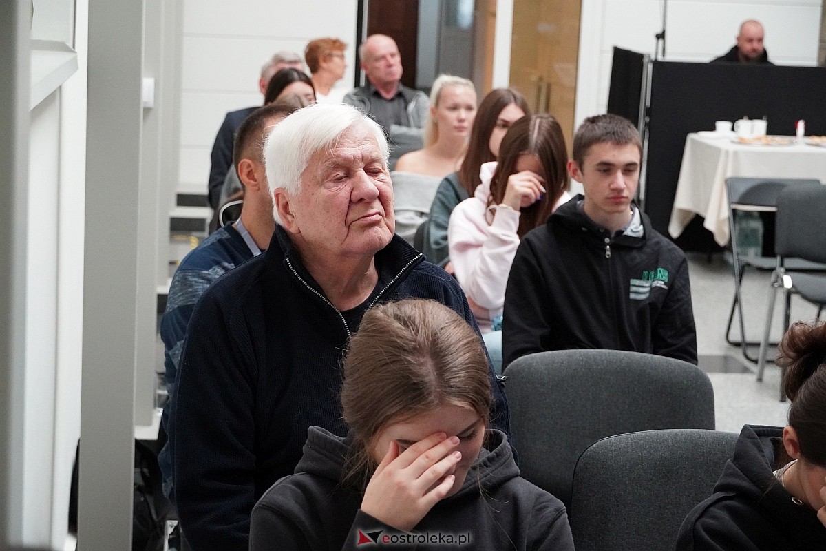 Konferencja naukowa: Trwanie pod obcą władzą. Mazowsze Północno-Wschodnie w okresie zaborów w Muzeum Kultury kurpiowskiej [09.10.2024] - zdjęcie #16 - eOstroleka.pl
