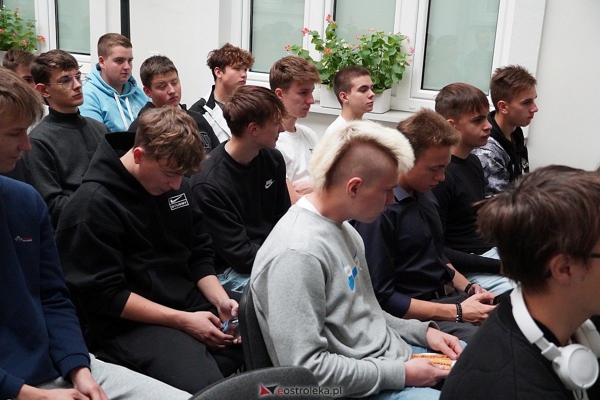 Konferencja naukowa: Trwanie pod obcą władzą. Mazowsze Północno-Wschodnie w okresie zaborów w Muzeum Kultury kurpiowskiej [09.10.2024] - zdjęcie #7 - eOstroleka.pl