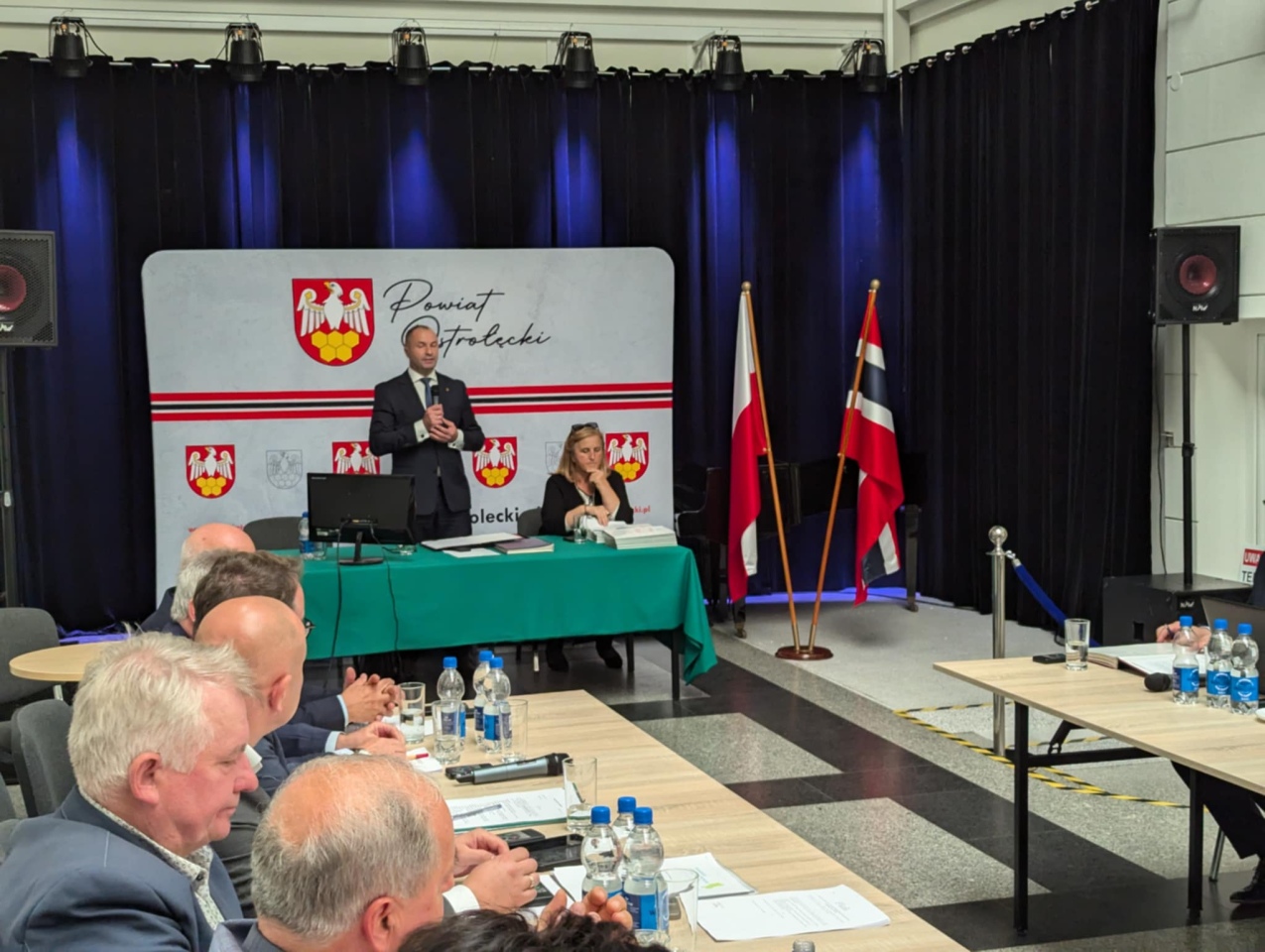 VI sesja Rady Powiatu w Ostrołęce [10.10.2024] - zdjęcie #23 - eOstroleka.pl