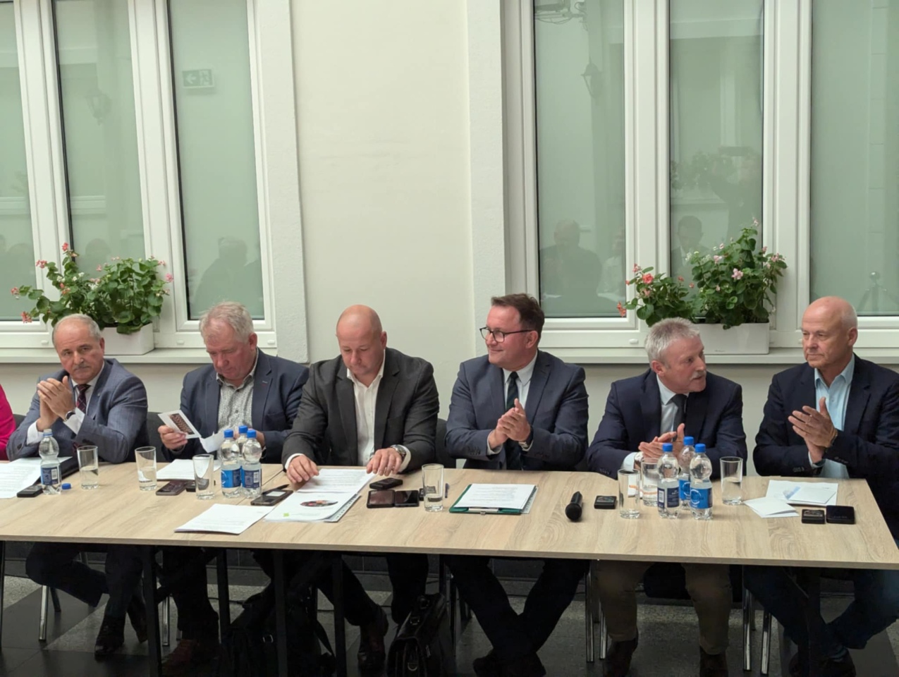 VI sesja Rady Powiatu w Ostrołęce [10.10.2024] - zdjęcie #18 - eOstroleka.pl