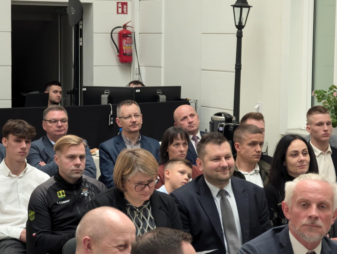 VI sesja Rady Powiatu w Ostrołęce [10.10.2024] - zdjęcie #13 - eOstroleka.pl