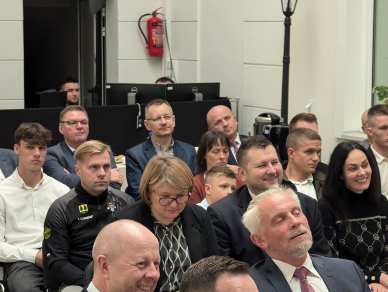 VI sesja Rady Powiatu w Ostrołęce [10.10.2024] - zdjęcie #8 - eOstroleka.pl