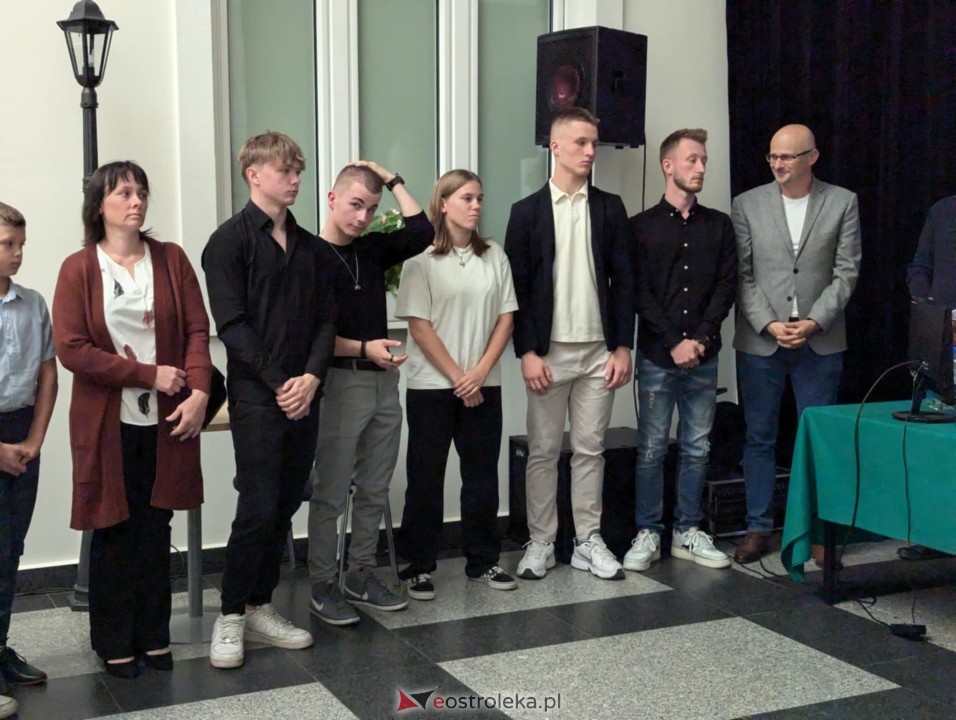 Starosta ostrołęcki nagrodził sportowców [10.10.2024] - zdjęcie #8 - eOstroleka.pl