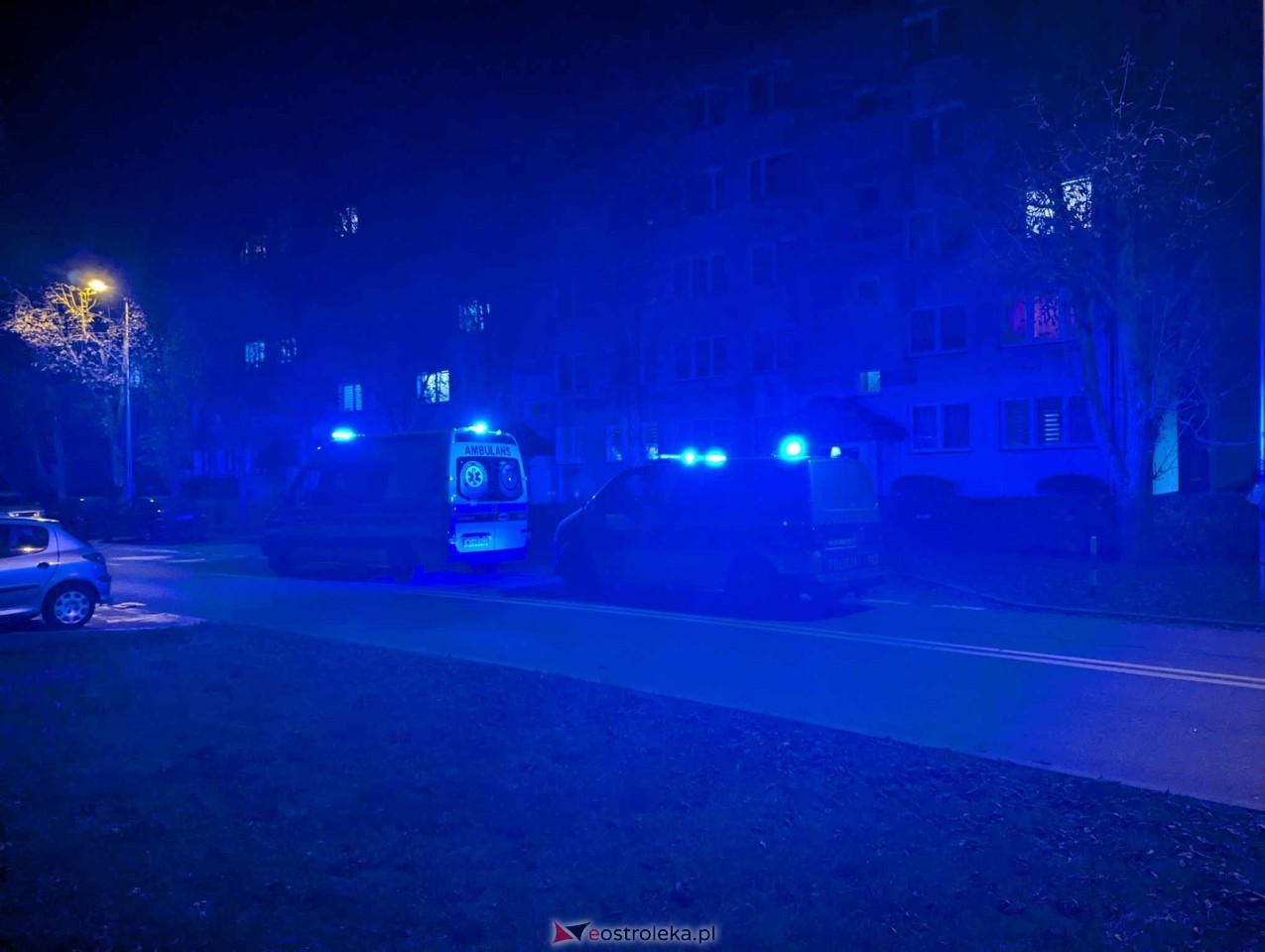 Akcja służb ratunkowych na osiedlu Jaracza w Ostrołęce [10.10.2024] - zdjęcie #4 - eOstroleka.pl
