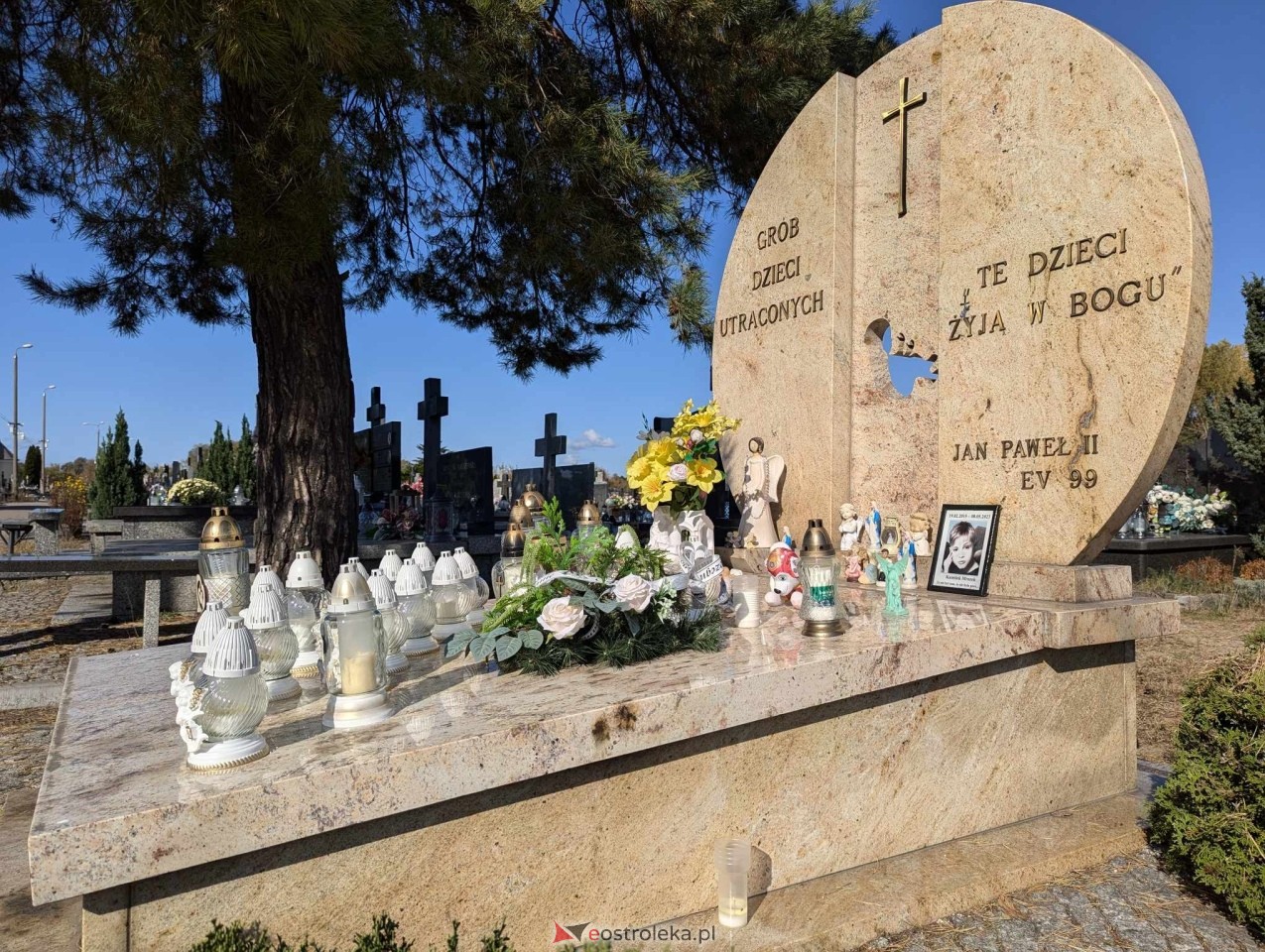 Ostrołęka pożegnała Dzieci Utracone [12.10.2024] - zdjęcie #6 - eOstroleka.pl