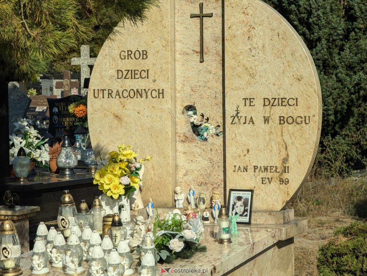 Ostrołęka pożegnała Dzieci Utracone [12.10.2024] - zdjęcie #4 - eOstroleka.pl