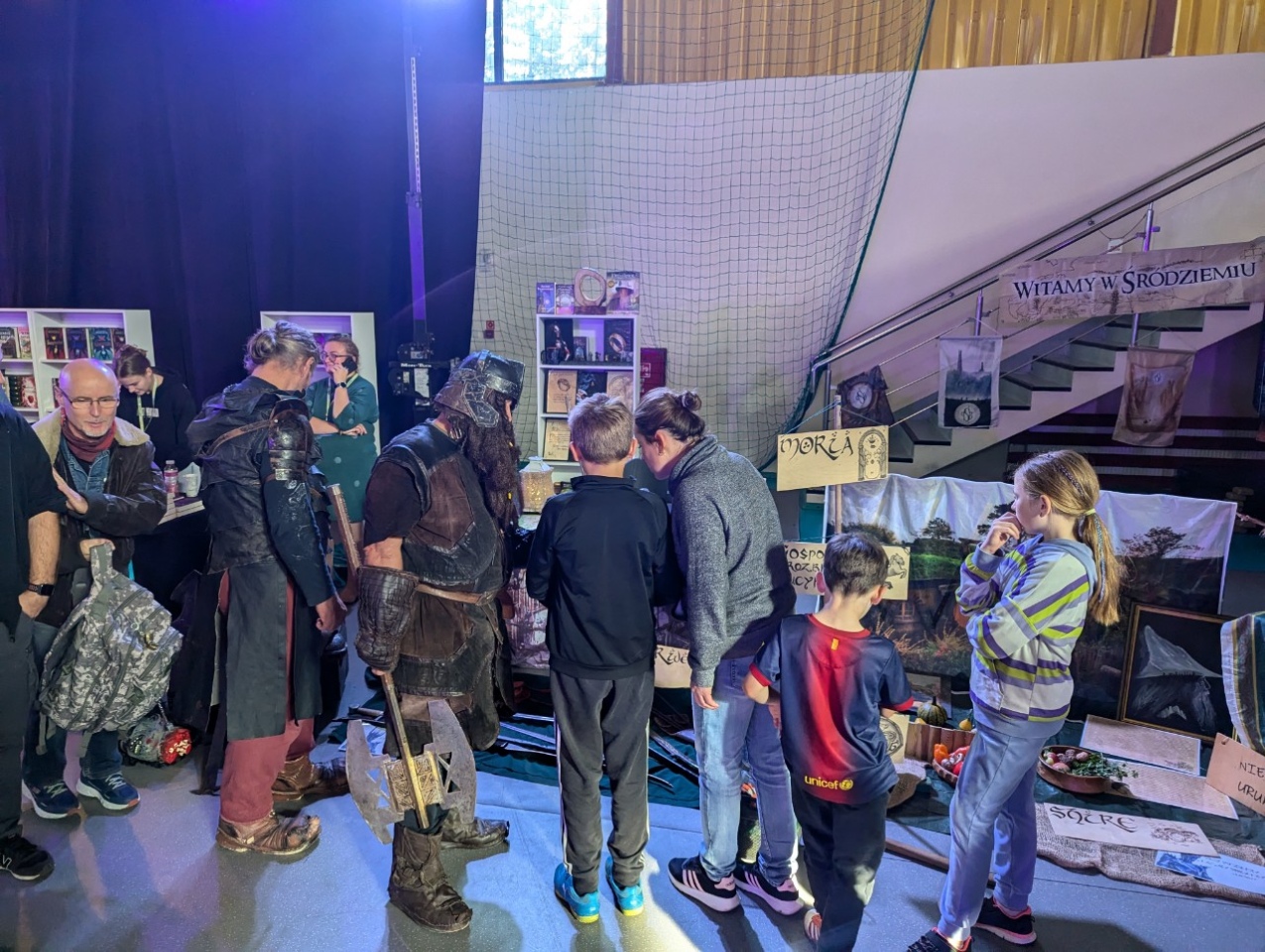 Festiwal Fantastyczna Ostrołęka i spotkania autorskie [12.10.2024] - zdjęcie #34 - eOstroleka.pl