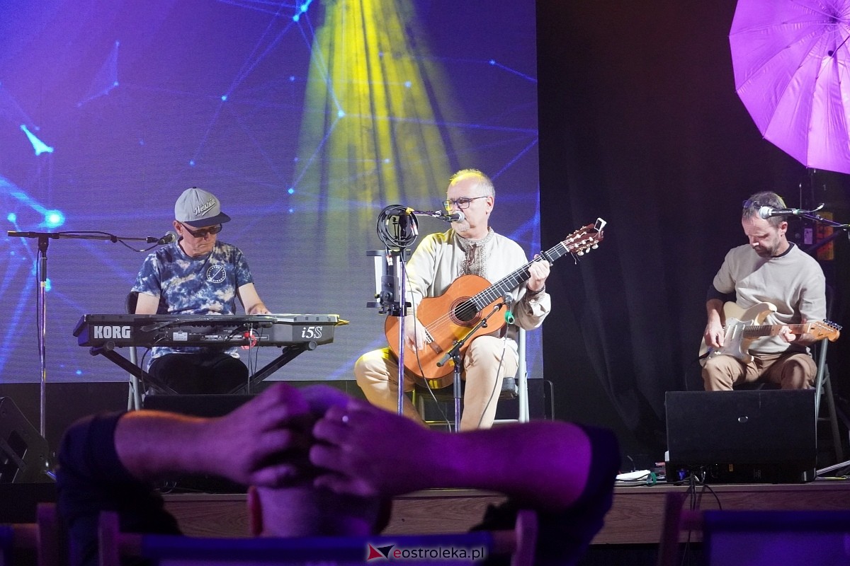 Koncert pieśni bardowskich na Festiwalu Fantastyczna Ostrołęka [12.10.2024] - zdjęcie #21 - eOstroleka.pl