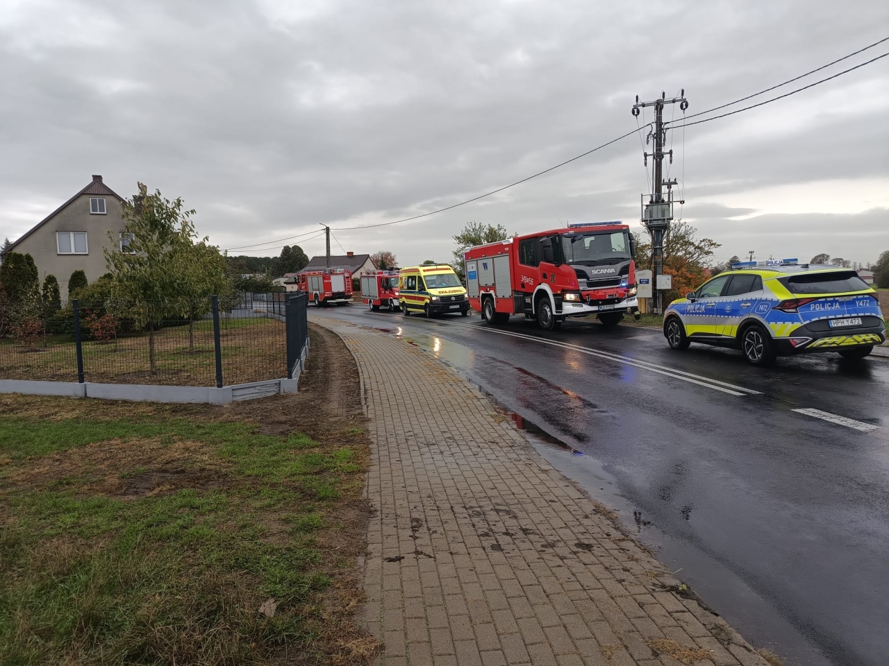 Wypadek w Lipnikach [13.10.2024] - zdjęcie #6 - eOstroleka.pl