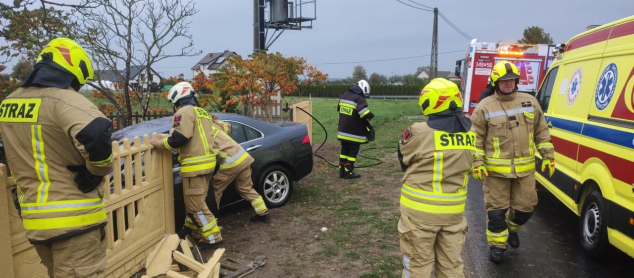 Wypadek w Lipnikach [13.10.2024] - zdjęcie #5 - eOstroleka.pl