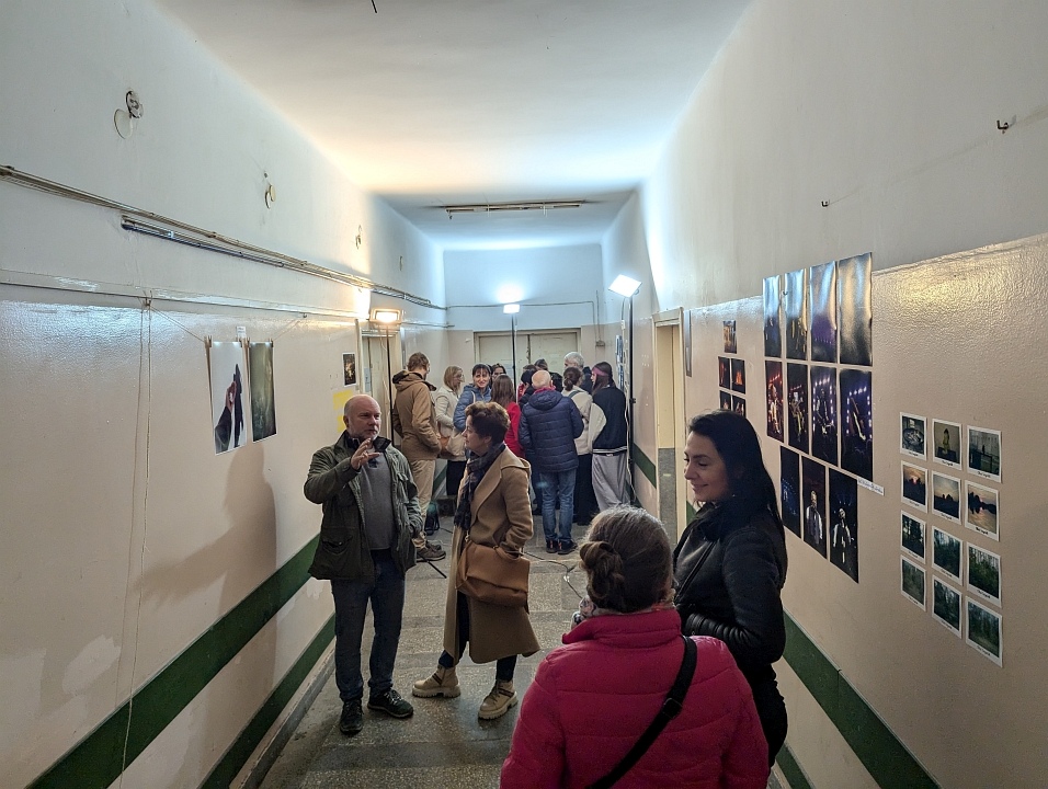 “Galeria Bezdomna” [13.10.2024] - zdjęcie #1 - eOstroleka.pl