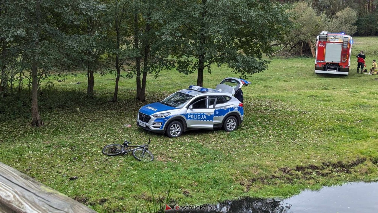Akcja ratunkowa w Kurkach pod Ostrołęką [14.10.2024] - zdjęcie #5 - eOstroleka.pl