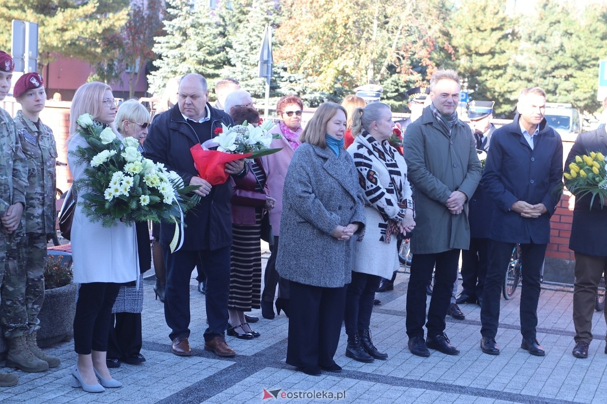 Hołd dla św. Jana Pawła II [16.10.2024] - zdjęcie #32 - eOstroleka.pl