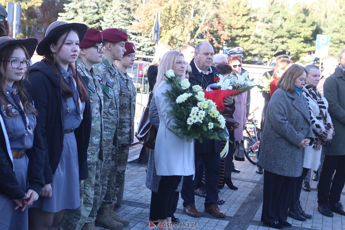 Hołd dla św. Jana Pawła II [16.10.2024] - zdjęcie #26 - eOstroleka.pl