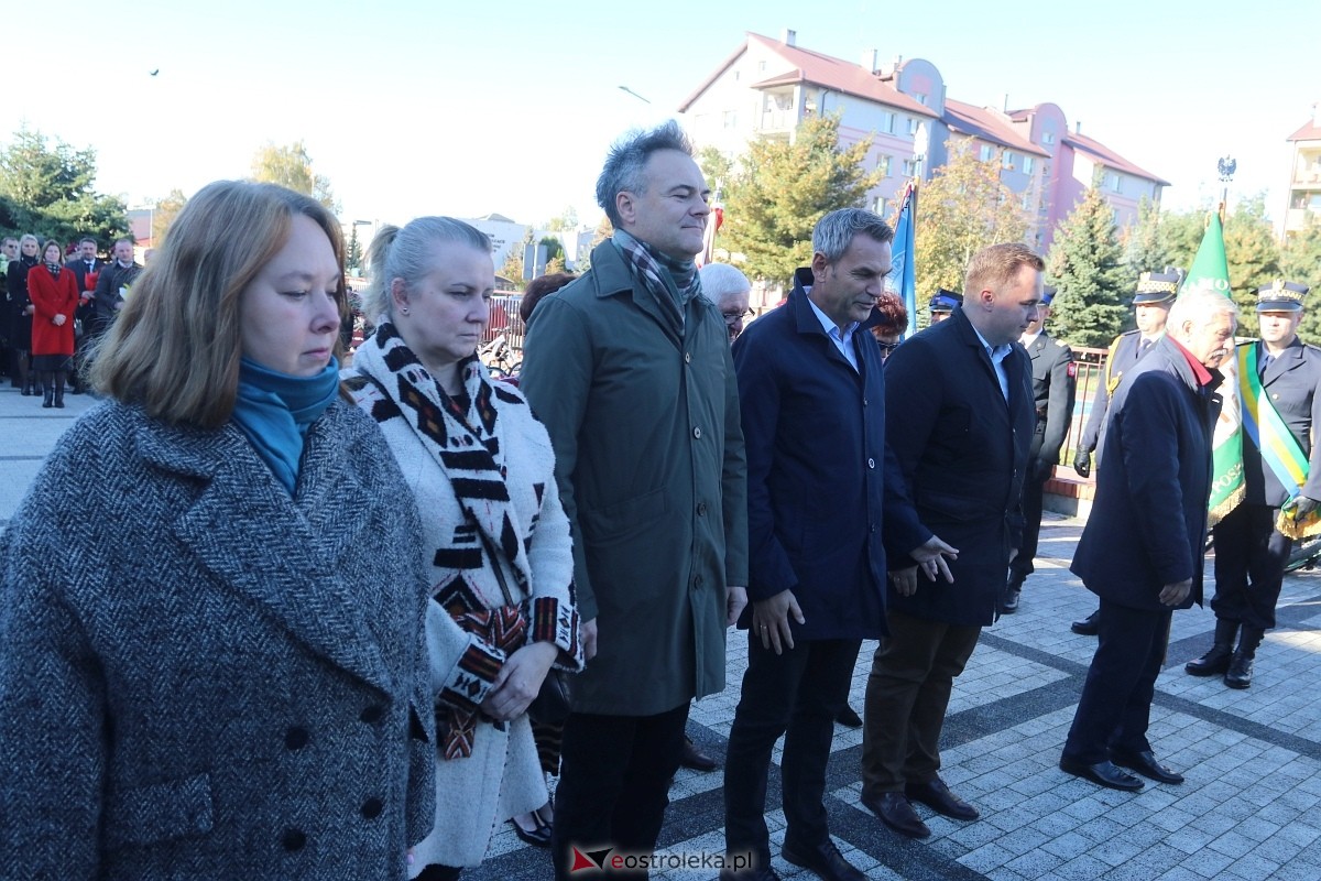 Hołd dla św. Jana Pawła II [16.10.2024] - zdjęcie #15 - eOstroleka.pl