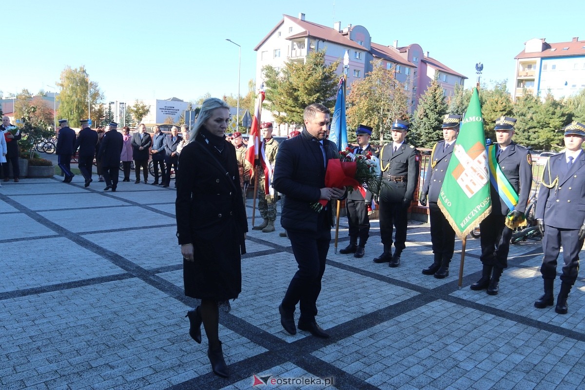 Hołd dla św. Jana Pawła II [16.10.2024] - zdjęcie #12 - eOstroleka.pl