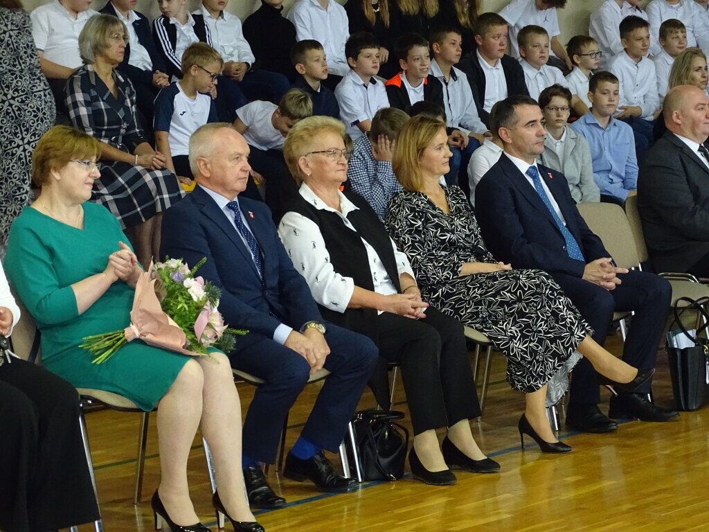 Dzień Edukacji Narodowej w Olszewie-Borkach [10.10.2024] - zdjęcie #15 - eOstroleka.pl