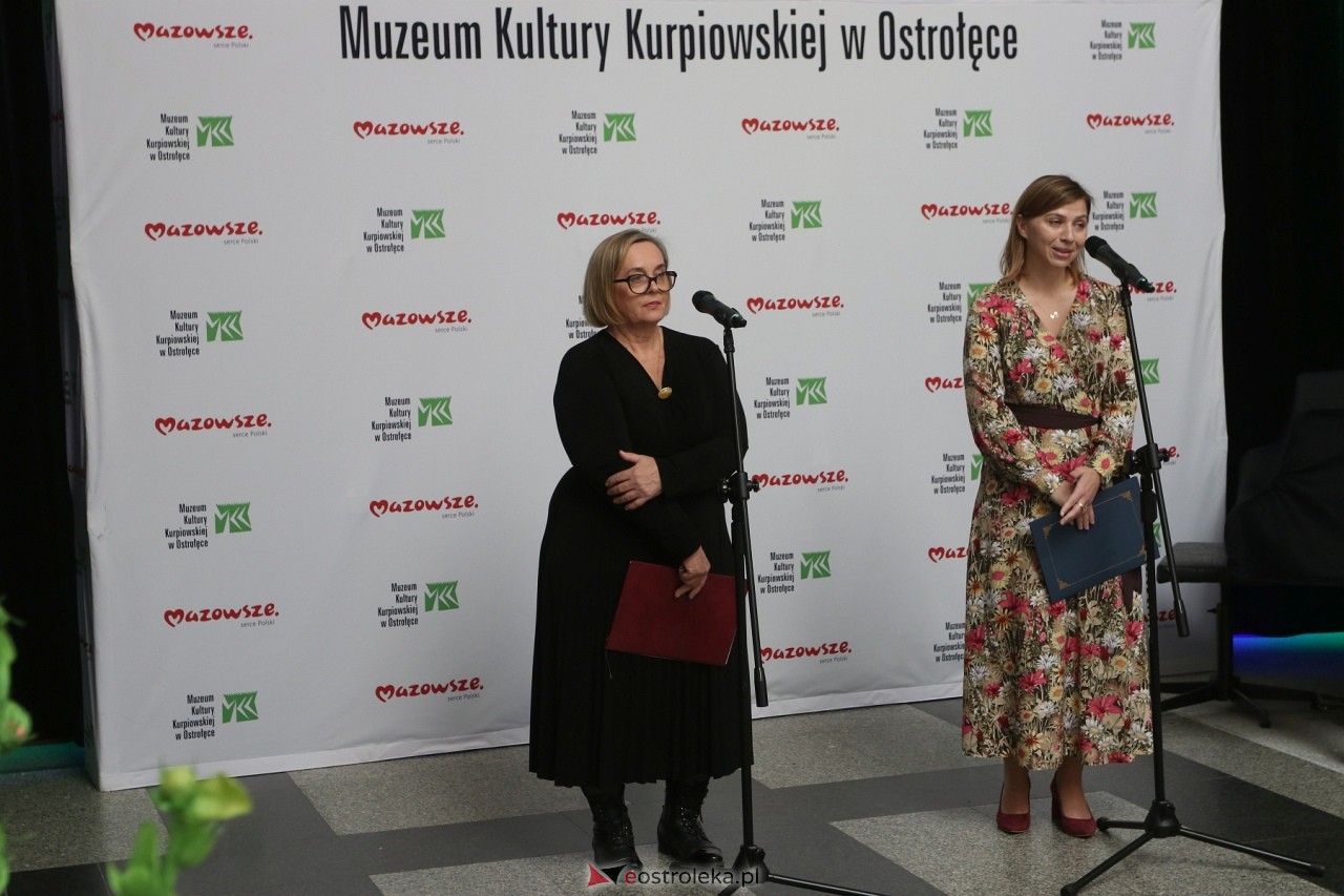 Sztuka Kurpiów - konkurs i wystawa [18.10.2024] - zdjęcie #87 - eOstroleka.pl