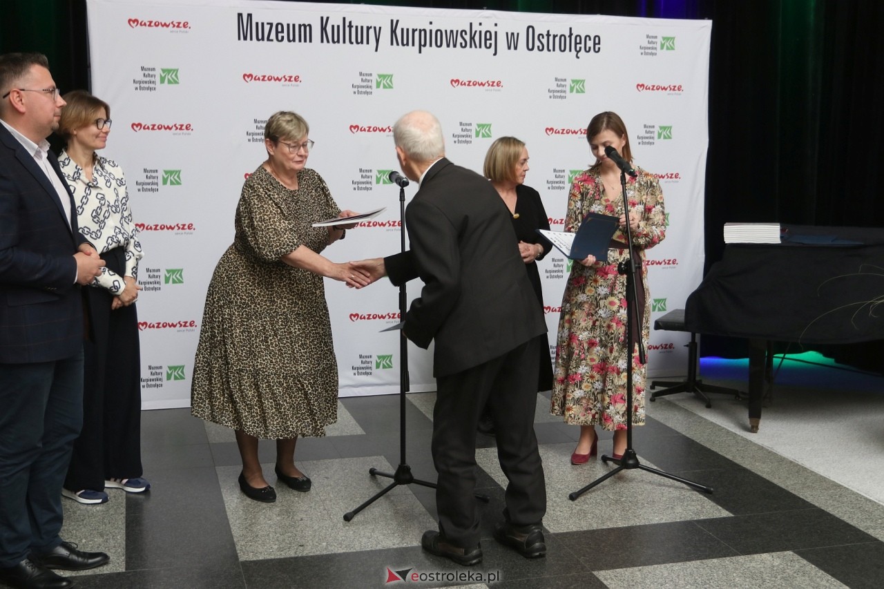 Sztuka Kurpiów - konkurs i wystawa [18.10.2024] - zdjęcie #31 - eOstroleka.pl