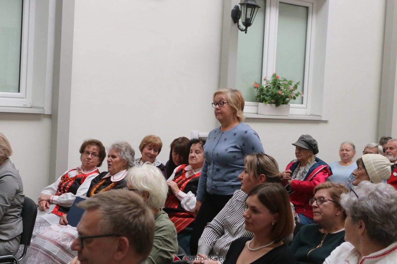 Sztuka Kurpiów - konkurs i wystawa [18.10.2024] - zdjęcie #19 - eOstroleka.pl