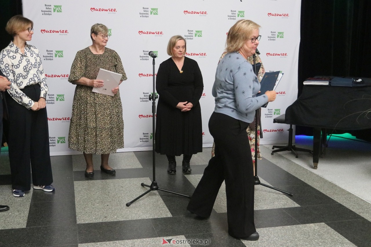 Sztuka Kurpiów - konkurs i wystawa [18.10.2024] - zdjęcie #17 - eOstroleka.pl