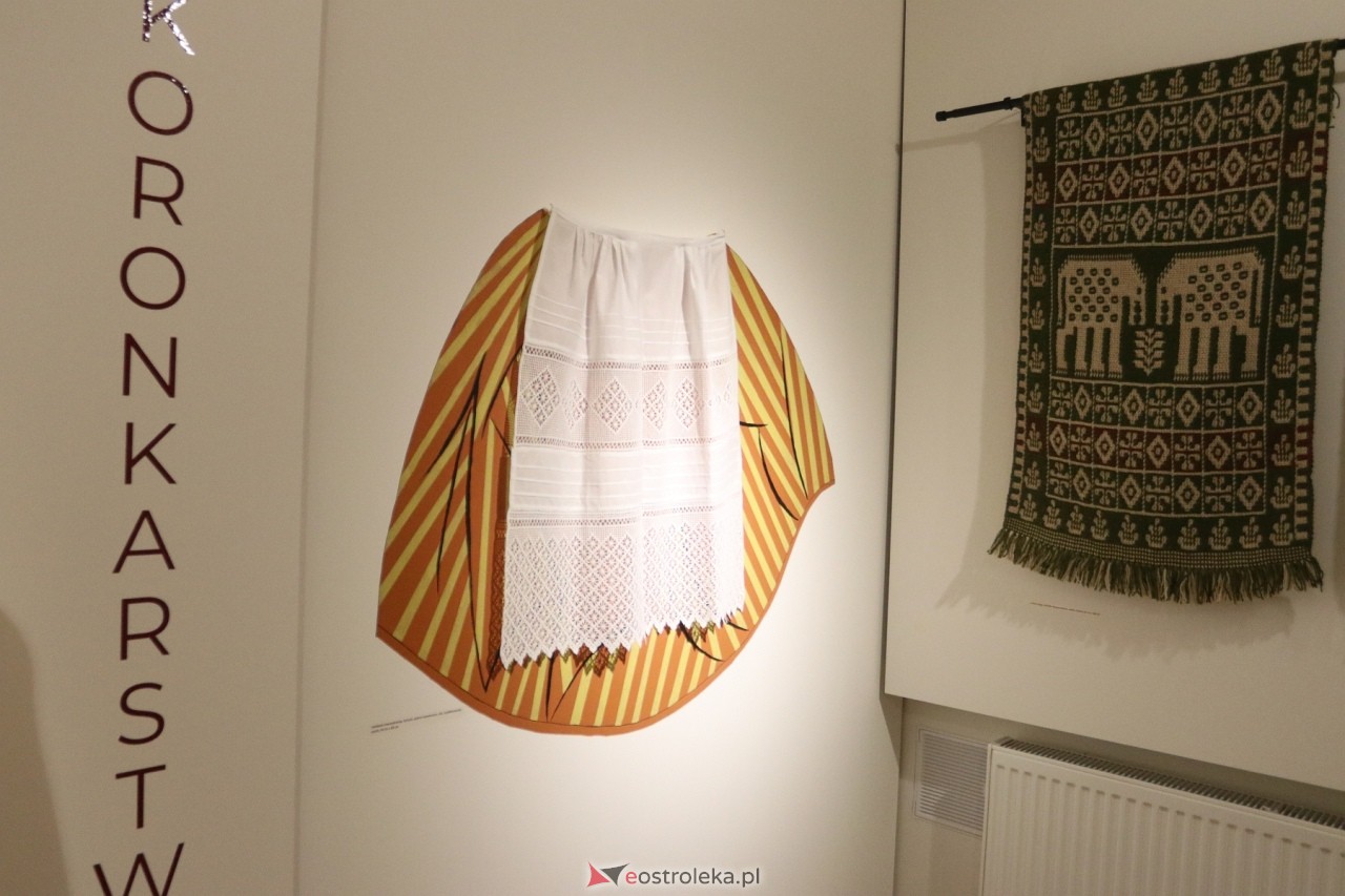 Sztuka Kurpiów - konkurs i wystawa [18.10.2024] - zdjęcie #4 - eOstroleka.pl