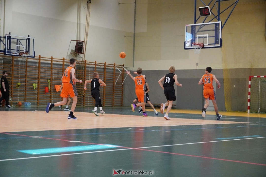 OKK Ostrołęka - Wilki Radzymin [19.10.2024] - zdjęcie #30 - eOstroleka.pl