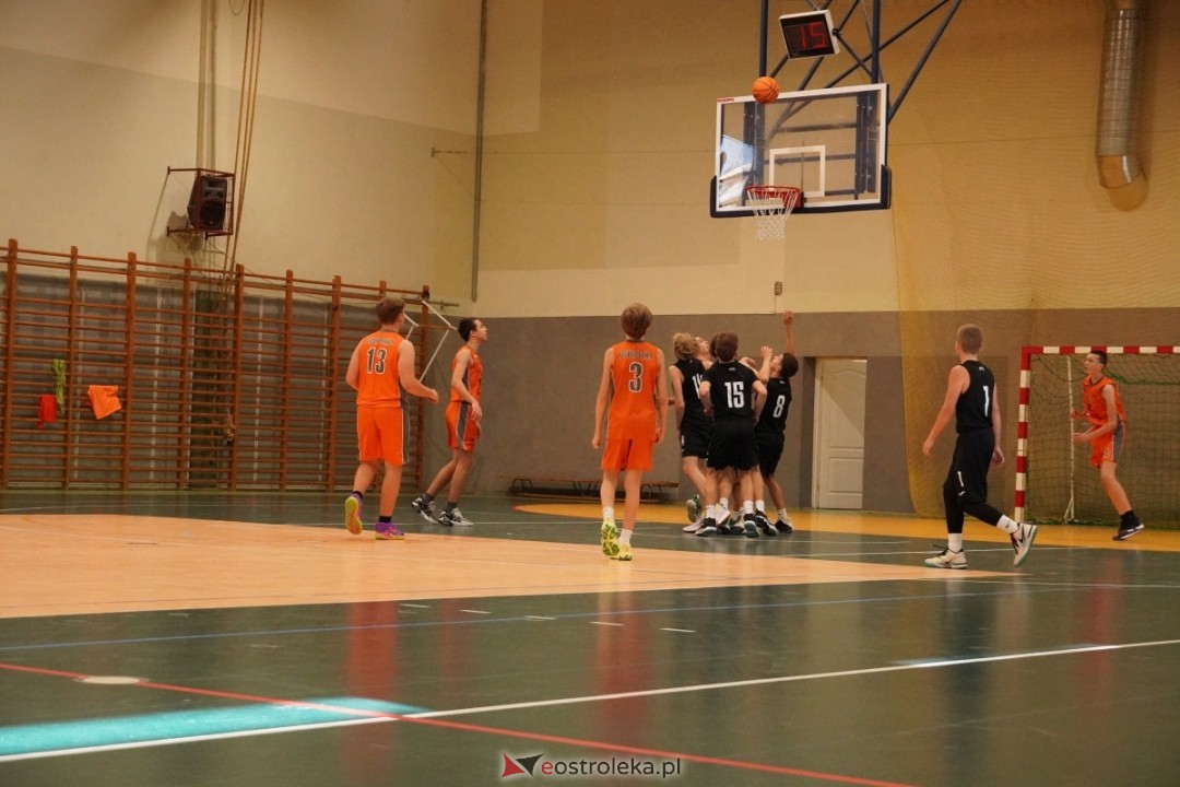 OKK Ostrołęka - Wilki Radzymin [19.10.2024] - zdjęcie #16 - eOstroleka.pl