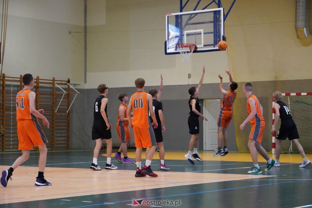 OKK Ostrołęka - Wilki Radzymin [19.10.2024] - zdjęcie #12 - eOstroleka.pl