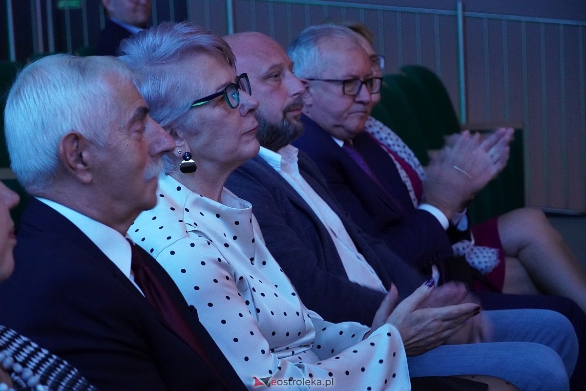 Obchody 50-lecia zespołu Kurpiowszczyzna z Myszyńca [19.10.2024] - zdjęcie #109 - eOstroleka.pl