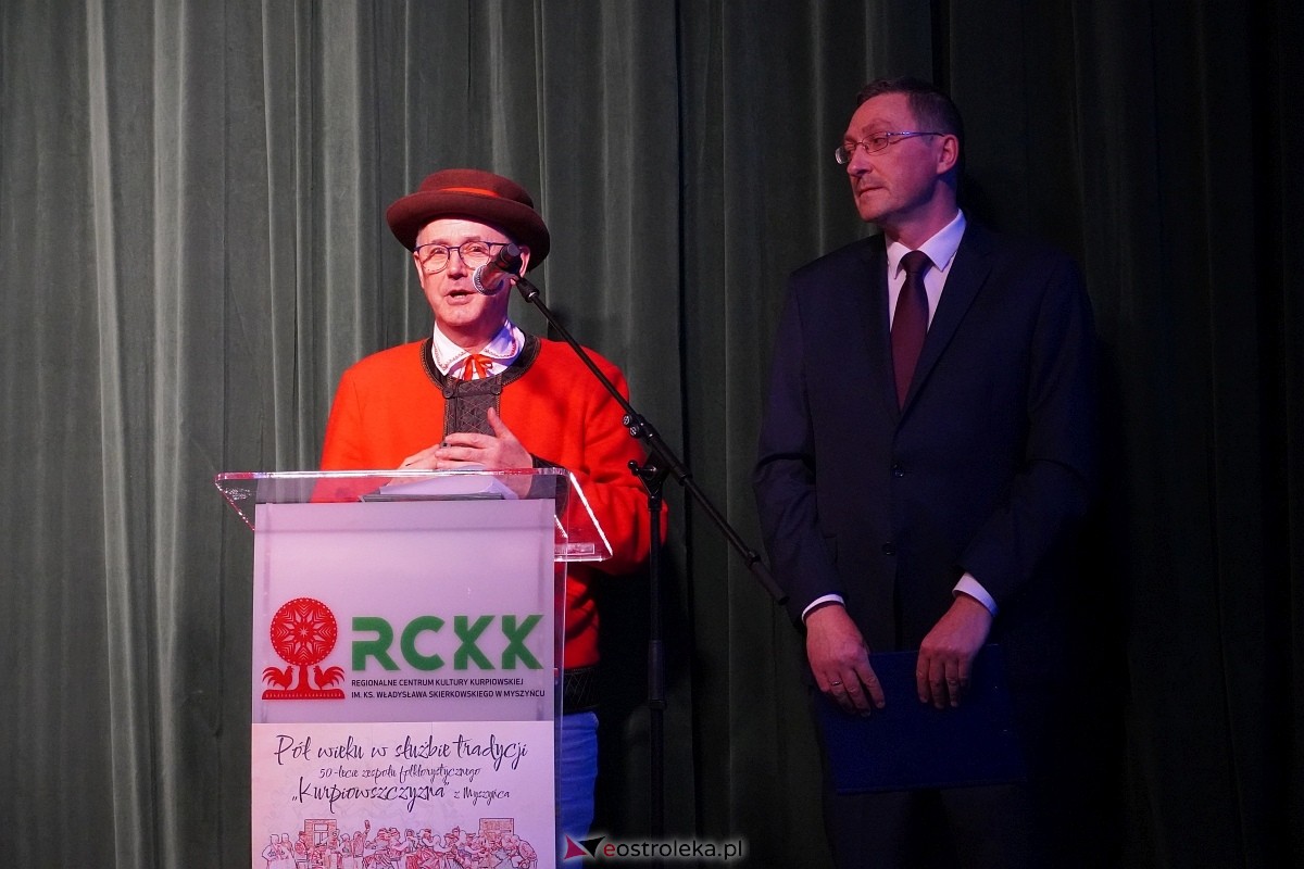 Obchody 50-lecia zespołu Kurpiowszczyzna z Myszyńca [19.10.2024] - zdjęcie #104 - eOstroleka.pl