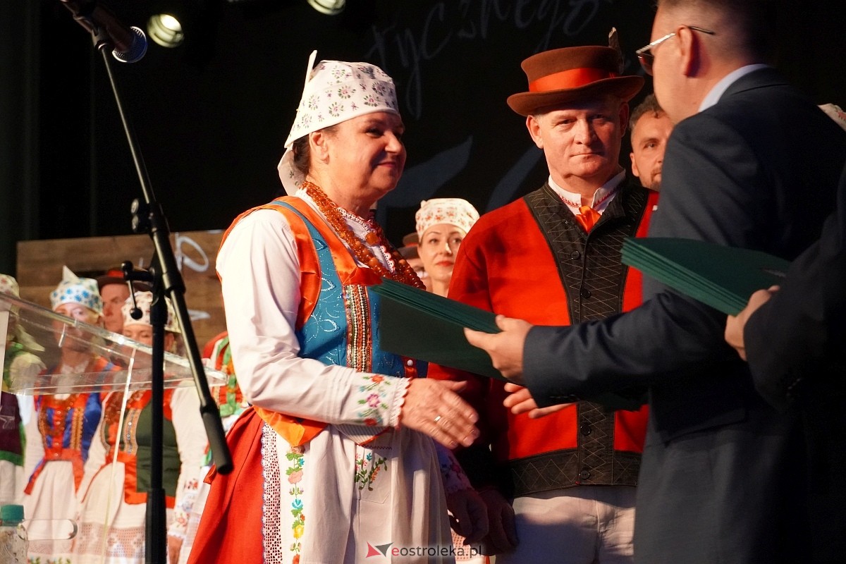 Obchody 50-lecia zespołu Kurpiowszczyzna z Myszyńca [19.10.2024] - zdjęcie #63 - eOstroleka.pl