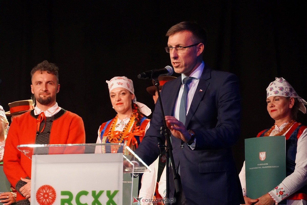 Obchody 50-lecia zespołu Kurpiowszczyzna z Myszyńca [19.10.2024] - zdjęcie #40 - eOstroleka.pl