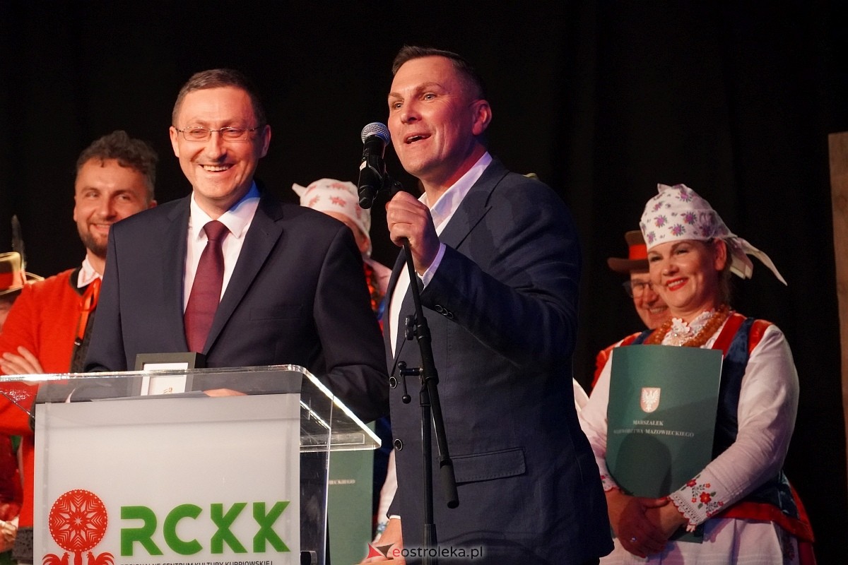 Obchody 50-lecia zespołu Kurpiowszczyzna z Myszyńca [19.10.2024] - zdjęcie #35 - eOstroleka.pl