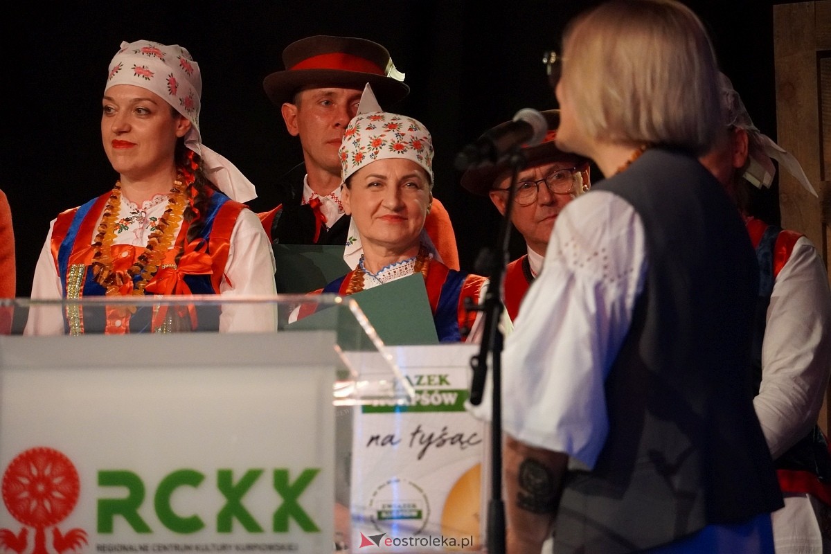 Obchody 50-lecia zespołu Kurpiowszczyzna z Myszyńca [19.10.2024] - zdjęcie #32 - eOstroleka.pl