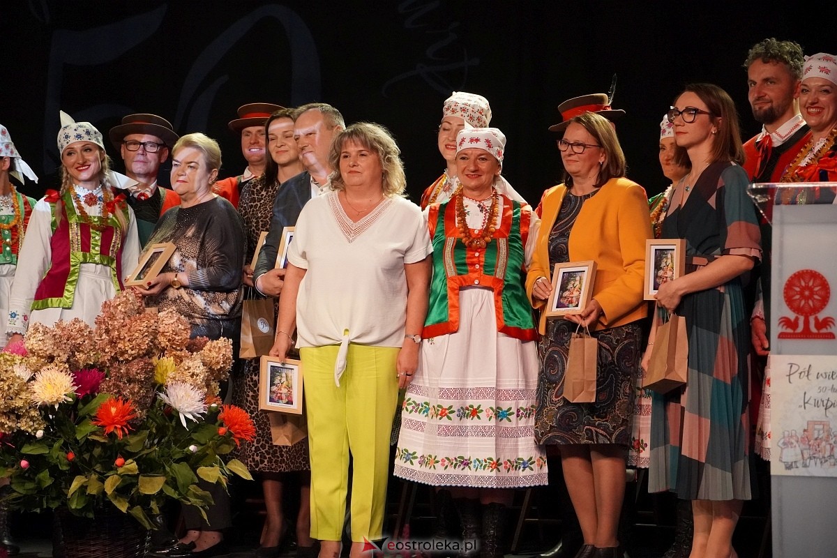 Obchody 50-lecia zespołu Kurpiowszczyzna z Myszyńca [19.10.2024] - zdjęcie #16 - eOstroleka.pl