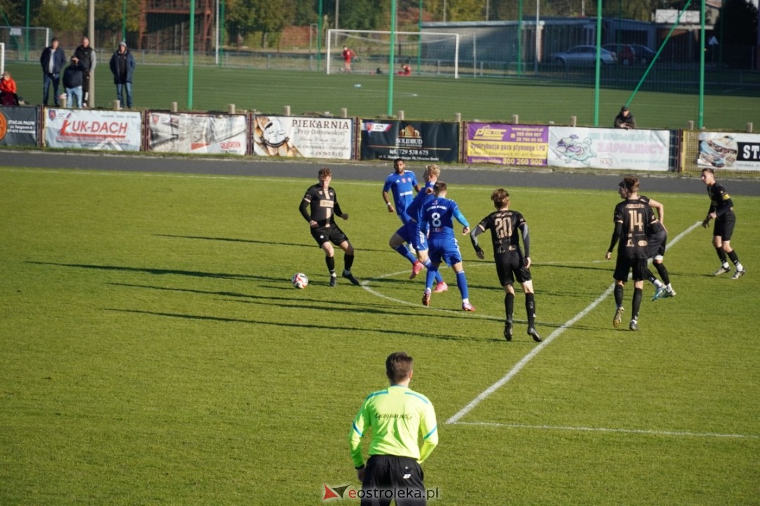 Narew Ostrołęka - PAF Płońsk 2:1 [19.10.2024] - zdjęcie #66 - eOstroleka.pl